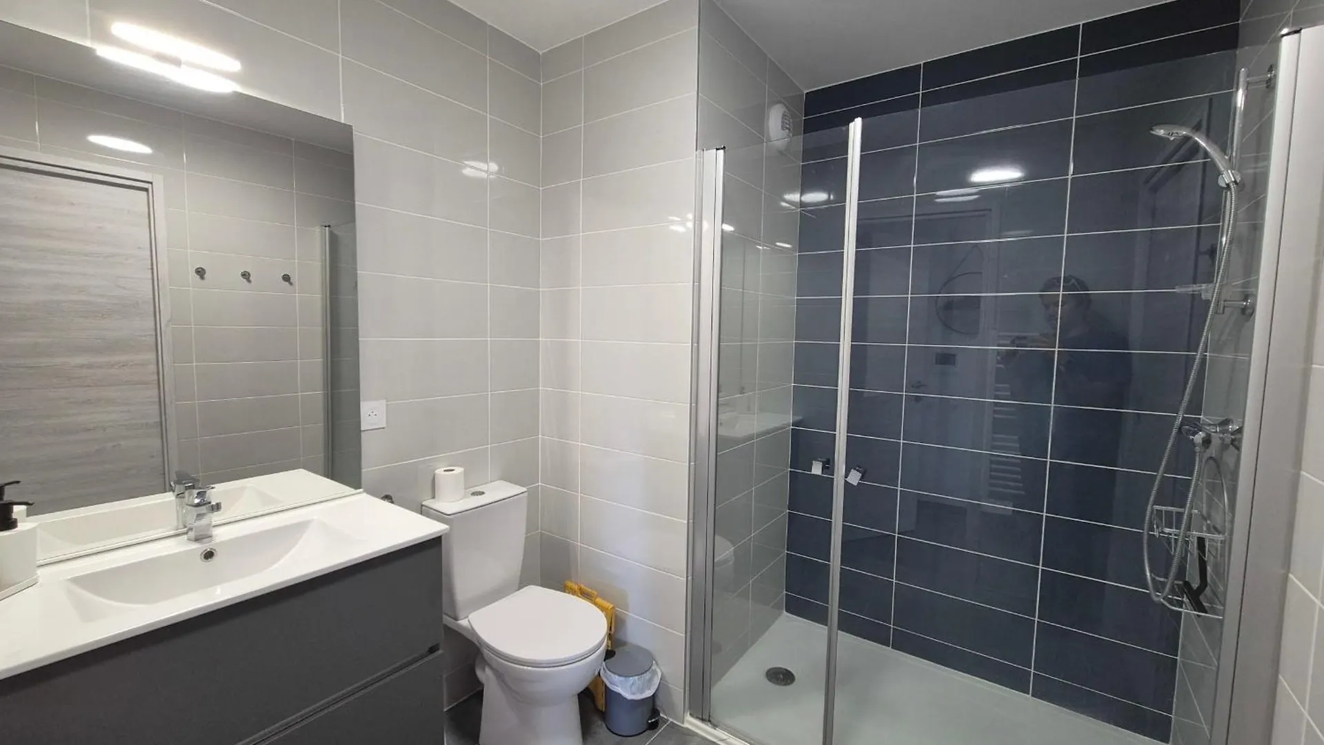 Spacieux Appartement Au Pied Des Pistes La Féclaz 아파트